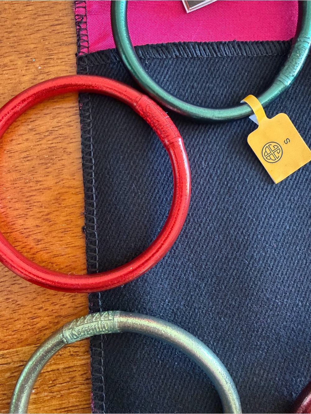 NWT BuDhaGirl Layover Stack All-Weather Bangle Set - Small - Picture 6 of 12